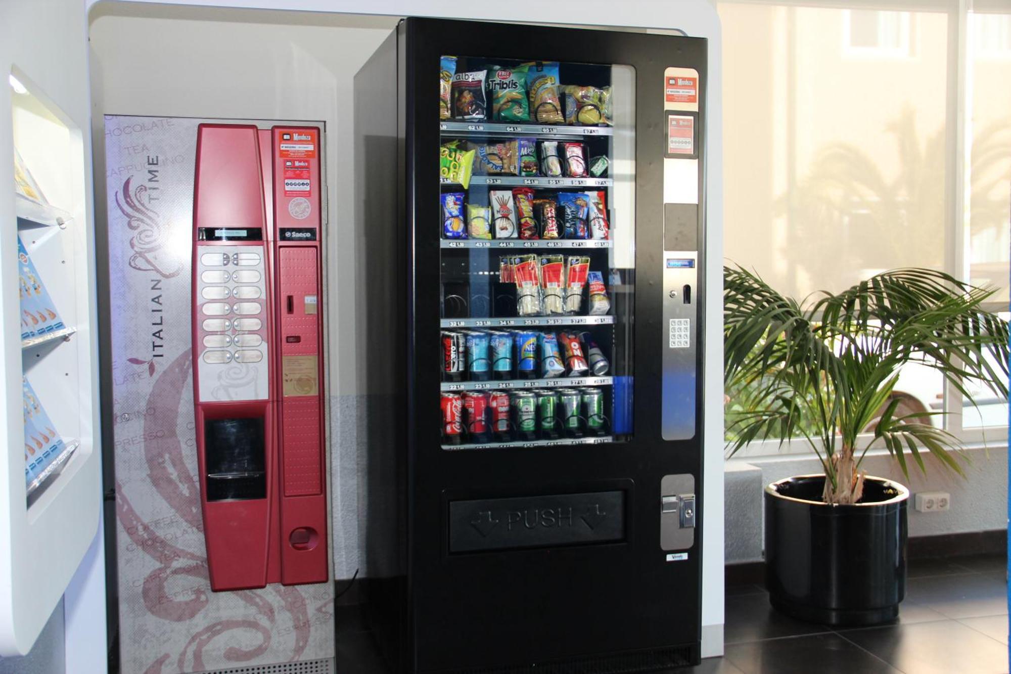 Ibis Budget Alicante Pension Sin Comedor Exterior photo